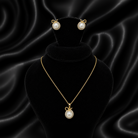 Golden Gleaming Pearl Pendant and Earring Set
