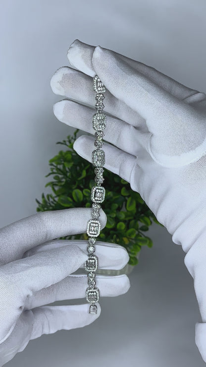 Baguette Diamond Cluster Halo Bracelet